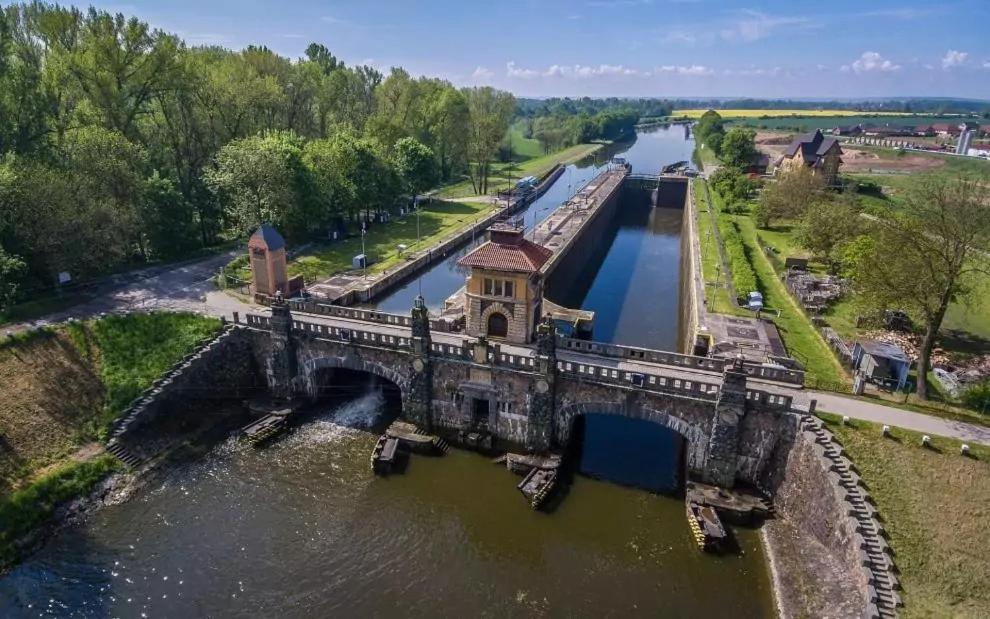 Appartamento Dům V Podzámčí Mělník Esterno foto